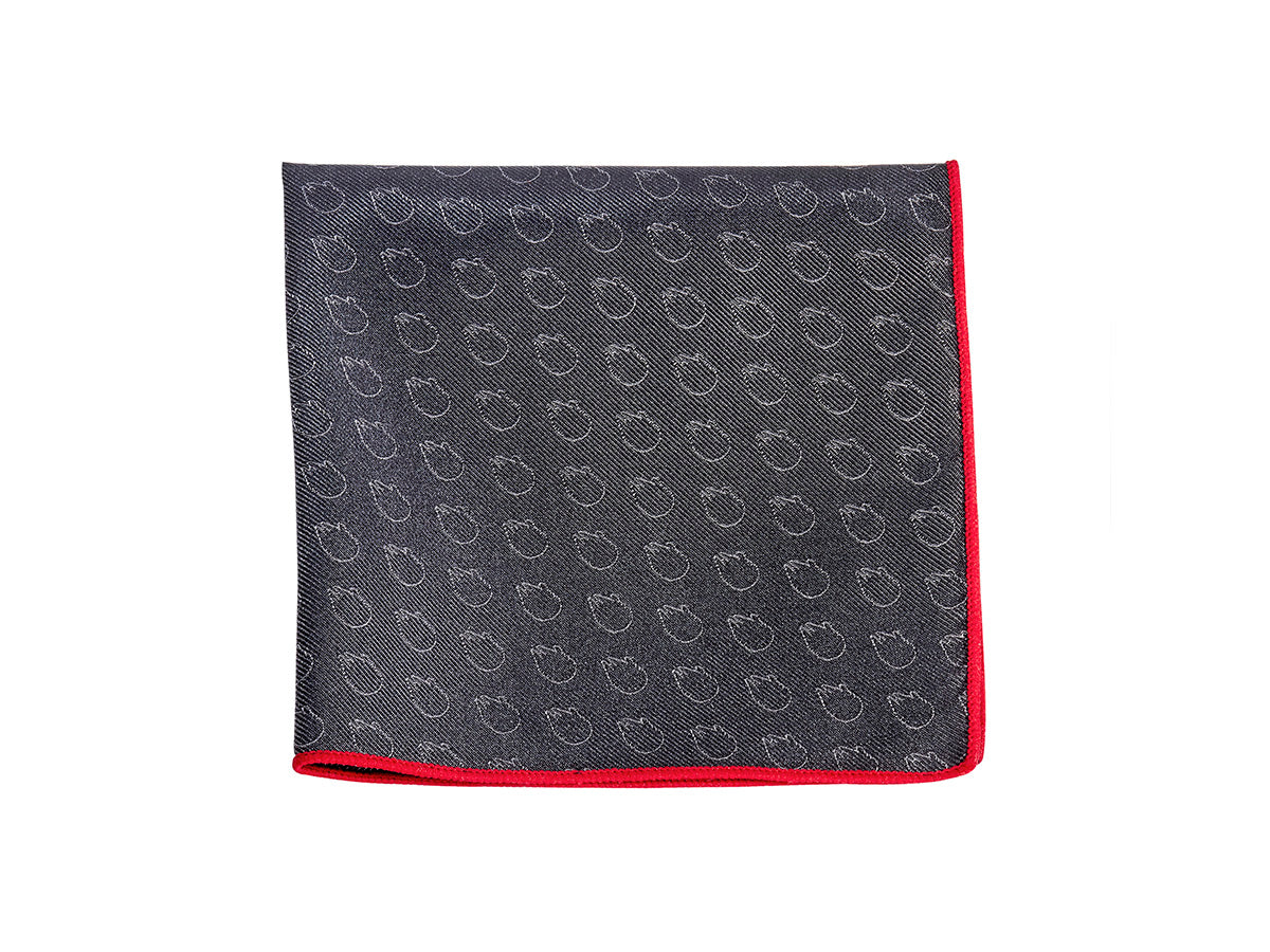 Pañuelo de Seda Fina Gris Obscuro con Vivos Rojos del Halcon Milenario starwars para Saco Formal